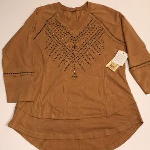 NWT Reba Southwestern top shirt studs cross camel S